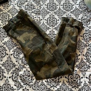 Camo Hollister joggers